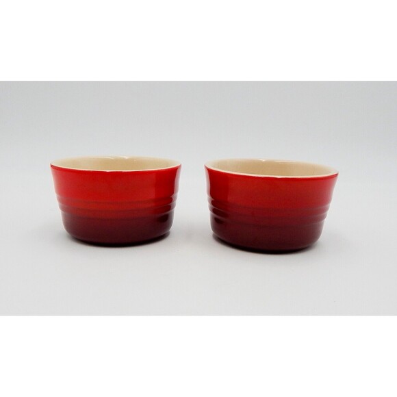 Le Creuset Stoneware Red Ombré Ramekin Ribbed Custard Cups Set of 2 - Picture 2 of 7